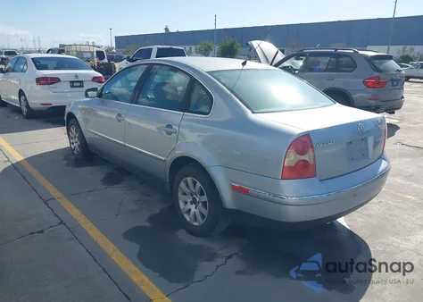 2002 Volkswagen Passat Gls from USA, damaged, VIN WVWPD63B32P304470